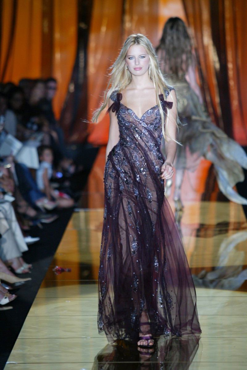 Karolina Kurkova featured in  the Elie Saab Couture fashion show for Autumn/Winter 2003