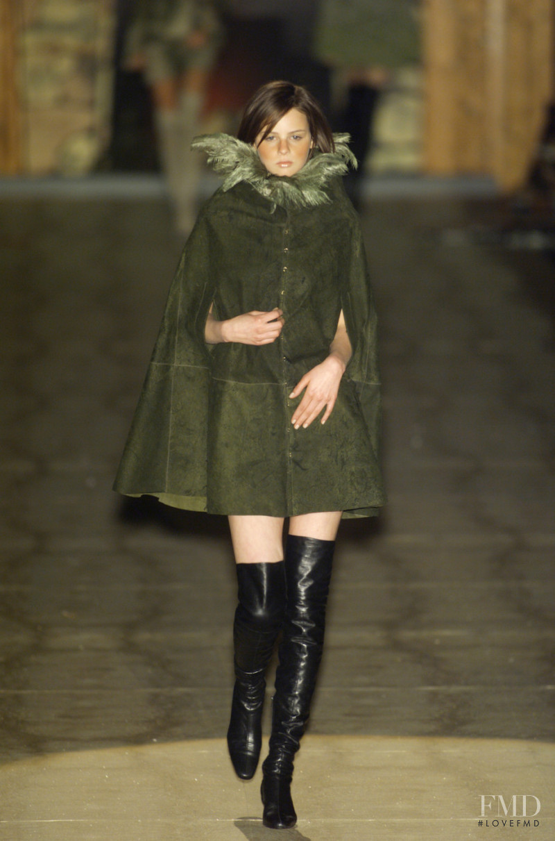 Roberto Cavalli fashion show for Autumn/Winter 2001