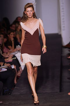 Diane Von Furstenberg fashion show for Spring/Summer 2003