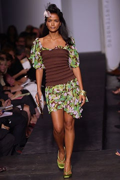 Diane Von Furstenberg fashion show for Spring/Summer 2003