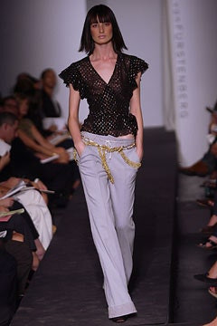 Diane Von Furstenberg fashion show for Spring/Summer 2003