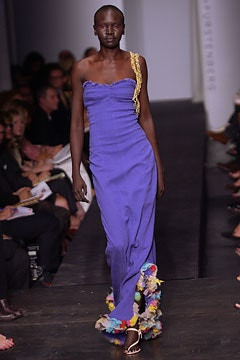 Diane Von Furstenberg fashion show for Spring/Summer 2003