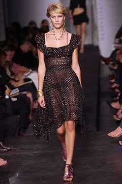 Diane Von Furstenberg fashion show for Spring/Summer 2003