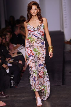 Diane Von Furstenberg fashion show for Spring/Summer 2003