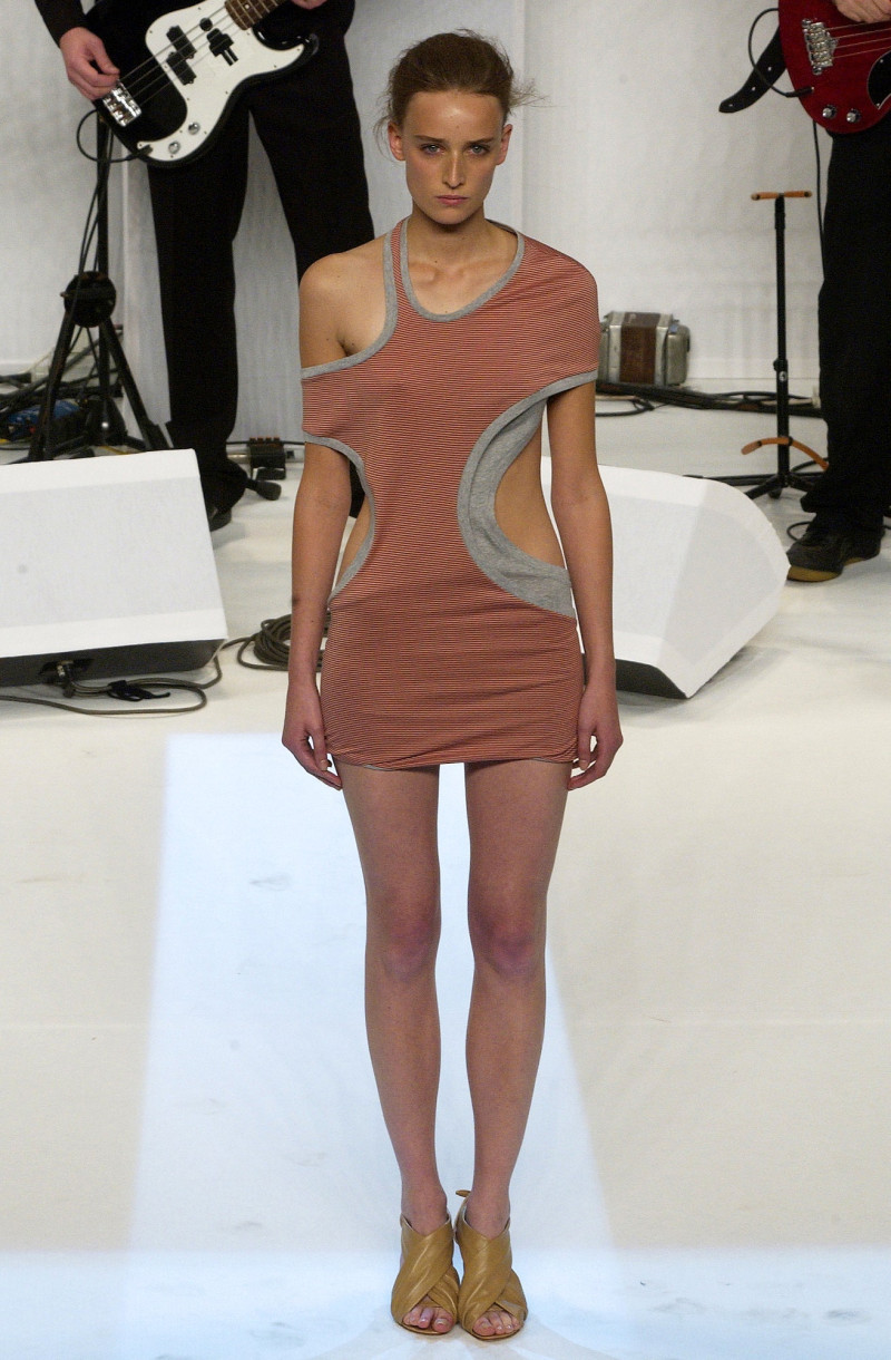 Hussein Chalayan fashion show for Spring/Summer 2003