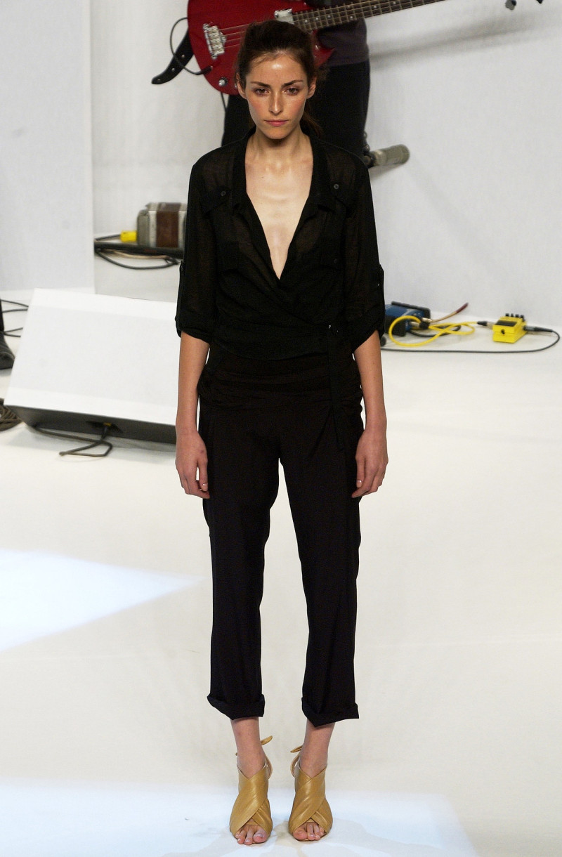Hussein Chalayan fashion show for Spring/Summer 2003