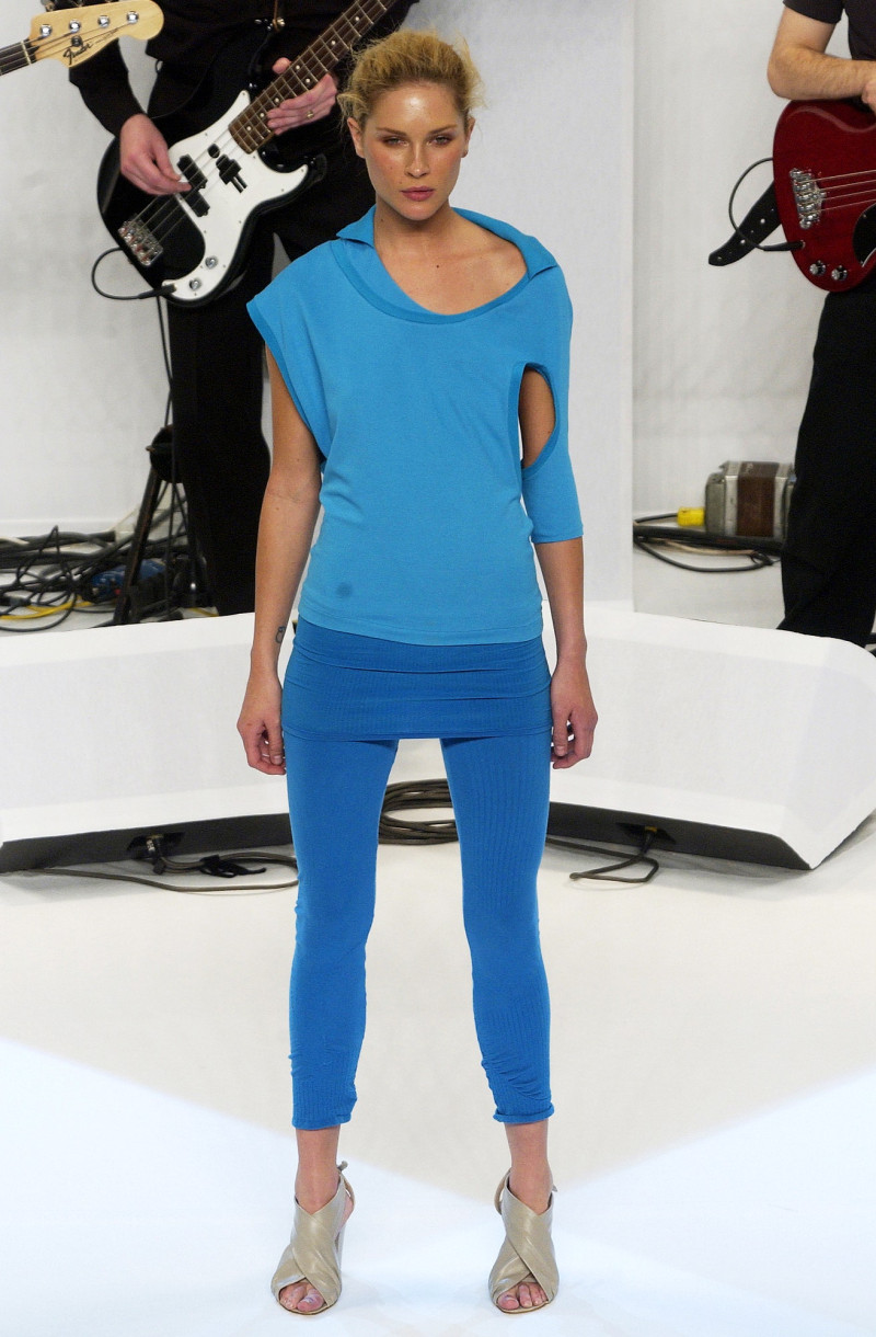 Hussein Chalayan fashion show for Spring/Summer 2003
