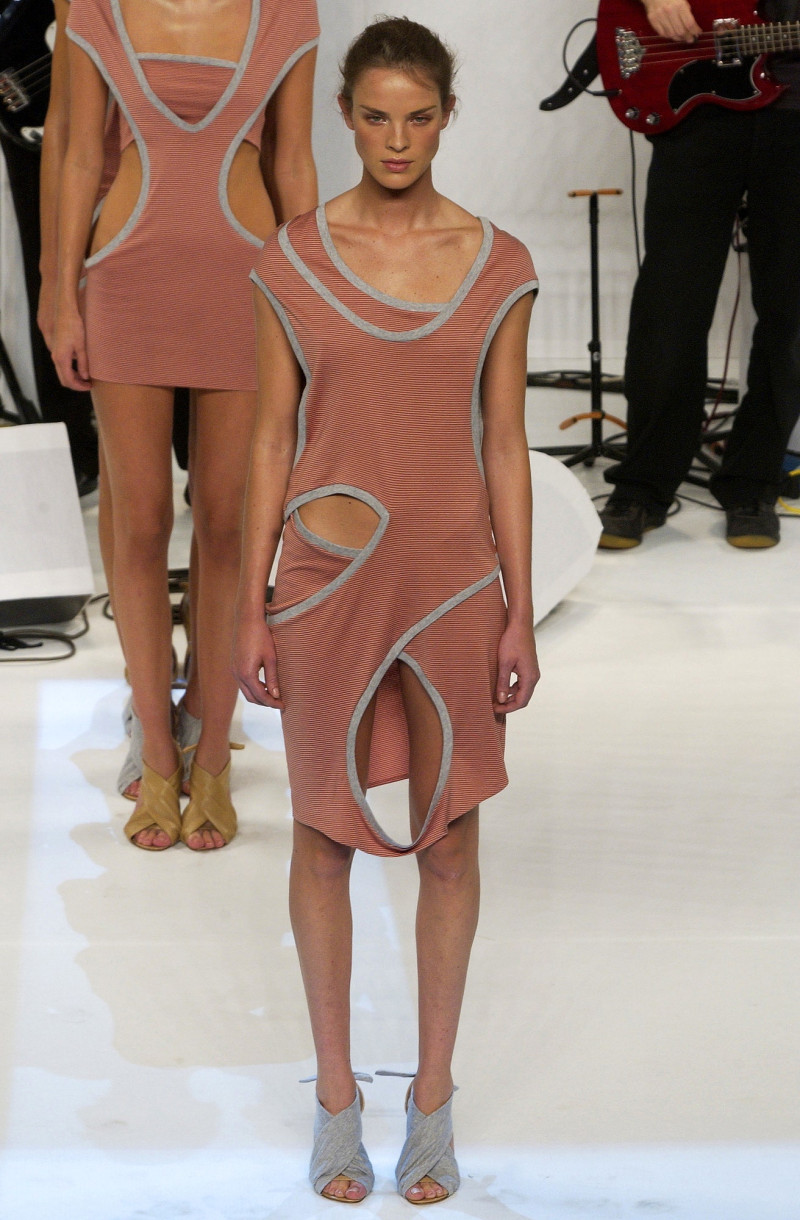 Hussein Chalayan fashion show for Spring/Summer 2003