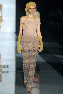 Missoni fashion show for Autumn/Winter 2004