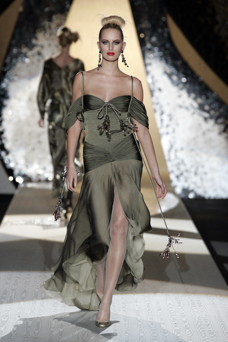 Karolina Kurkova featured in  the Valentino Couture fashion show for Autumn/Winter 2005