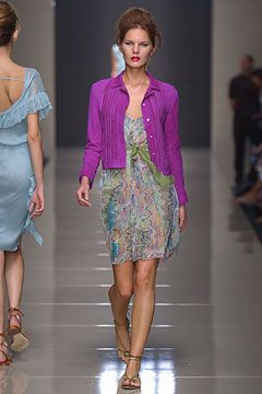 Alberta Ferretti fashion show for Spring/Summer 2004