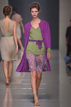 Alberta Ferretti fashion show for Spring/Summer 2004