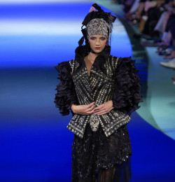 Autumn/Winter 2003
