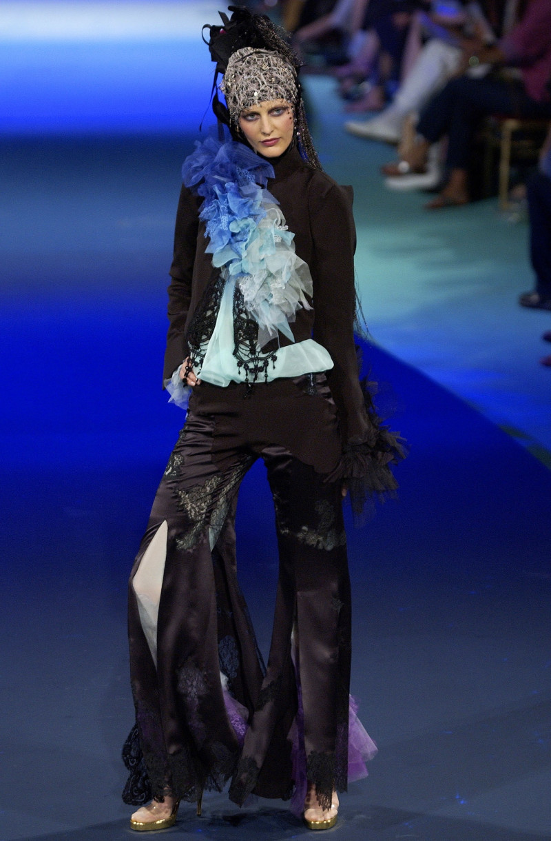 Christian Lacroix Couture fashion show for Autumn/Winter 2003
