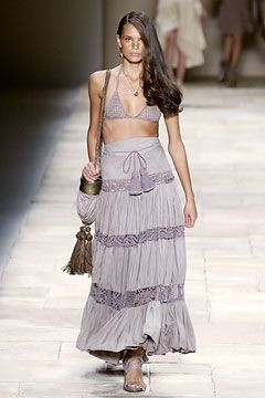 Givenchy fashion show for Spring/Summer 2004