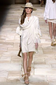 Givenchy fashion show for Spring/Summer 2004