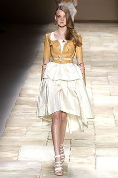 Givenchy fashion show for Spring/Summer 2004