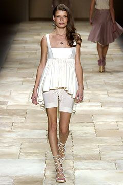 Givenchy fashion show for Spring/Summer 2004