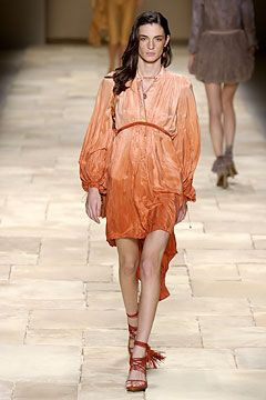 Givenchy fashion show for Spring/Summer 2004