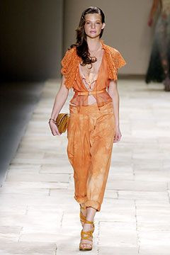 Givenchy fashion show for Spring/Summer 2004
