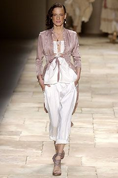 Givenchy fashion show for Spring/Summer 2004