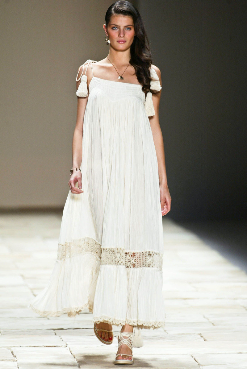 Isabeli Fontana featured in  the Givenchy fashion show for Spring/Summer 2004