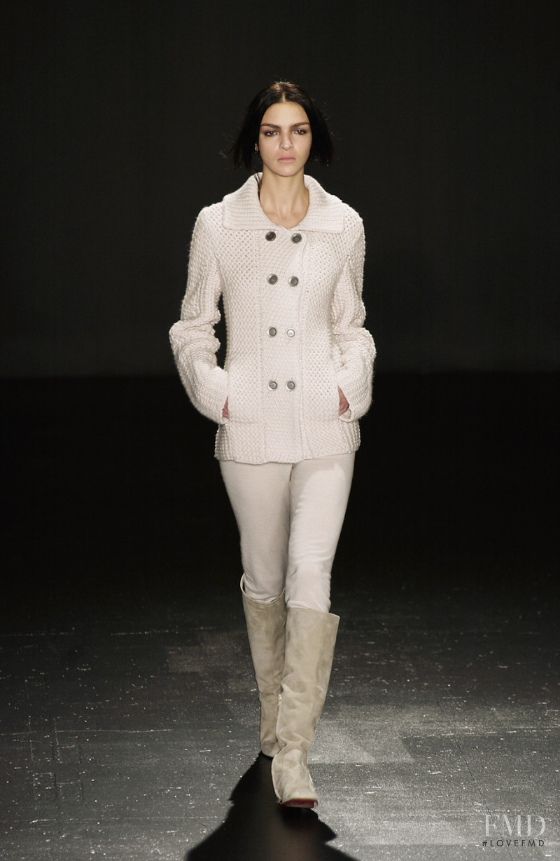 Mariacarla Boscono featured in  the TSE fashion show for Autumn/Winter 2003