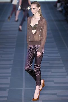 Fendi fashion show for Autumn/Winter 2004