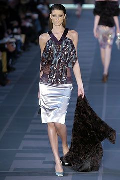Fendi fashion show for Autumn/Winter 2004