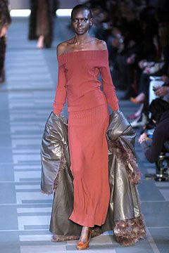 Fendi fashion show for Autumn/Winter 2004