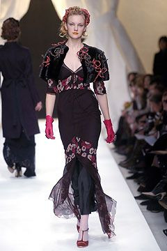 Moschino fashion show for Autumn/Winter 2004