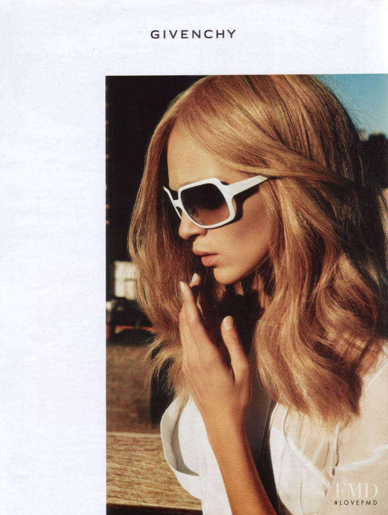 Mariacarla Boscono featured in  the Givenchy advertisement for Spring/Summer 2006