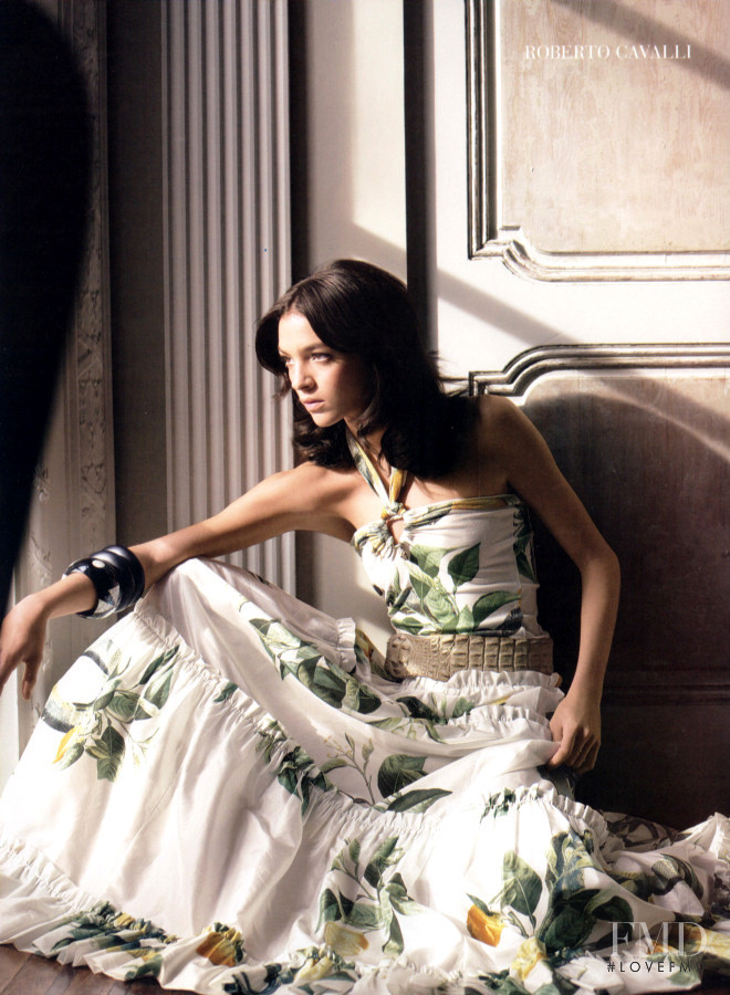 Mariacarla Boscono featured in  the Saks Fifth Avenue advertisement for Spring/Summer 2005