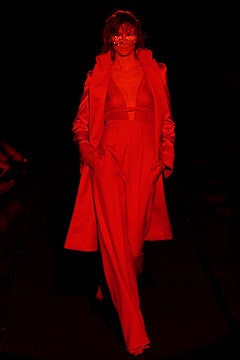 Gianfranco Ferré fashion show for Autumn/Winter 2003