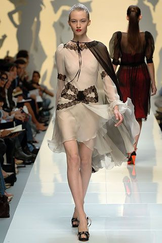 Moschino fashion show for Spring/Summer 2006