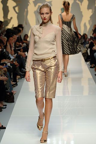 Moschino fashion show for Spring/Summer 2006