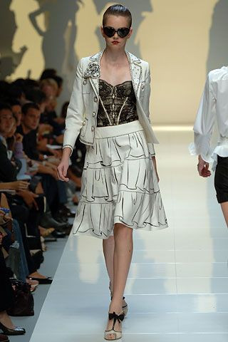 Moschino fashion show for Spring/Summer 2006