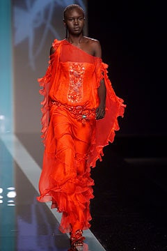 Valentino fashion show for Spring/Summer 2002
