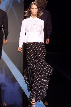 Valentino fashion show for Spring/Summer 2002