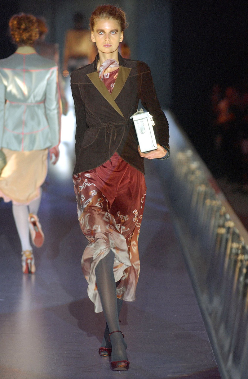 Fendi fashion show for Spring/Summer 2004