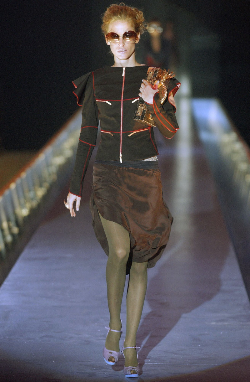 Fendi fashion show for Spring/Summer 2004