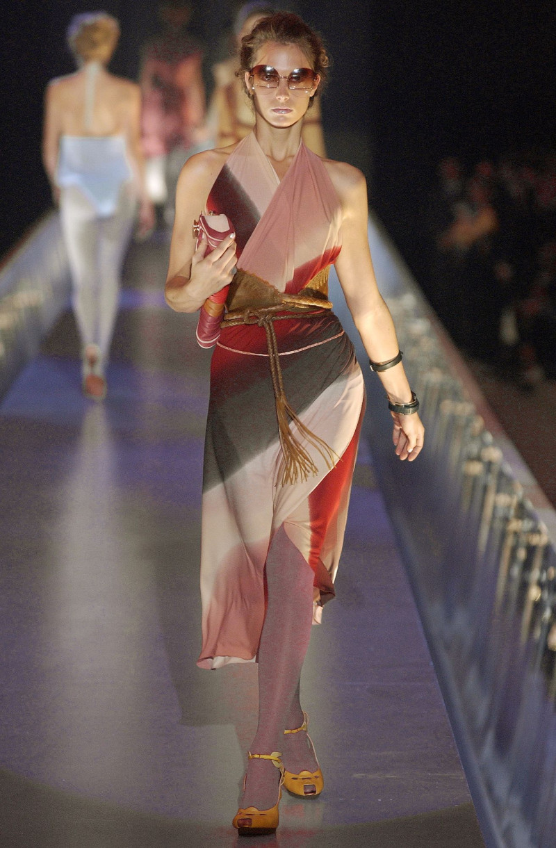 Fendi fashion show for Spring/Summer 2004