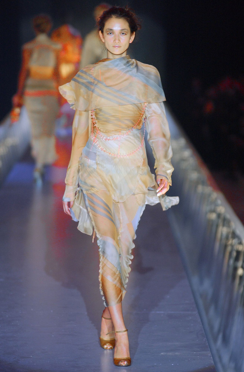 Fendi fashion show for Spring/Summer 2004
