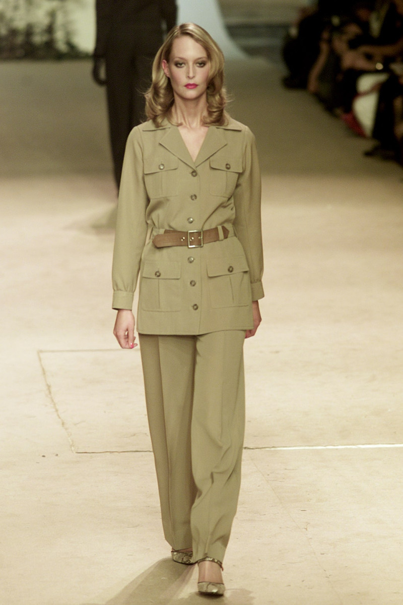 Saint Laurent fashion show for Spring/Summer 2002