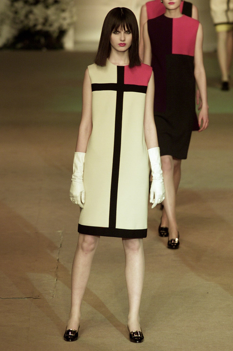 Saint Laurent fashion show for Spring/Summer 2002