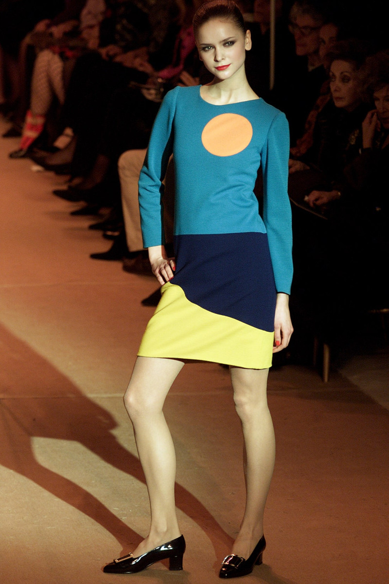 Saint Laurent fashion show for Spring/Summer 2002