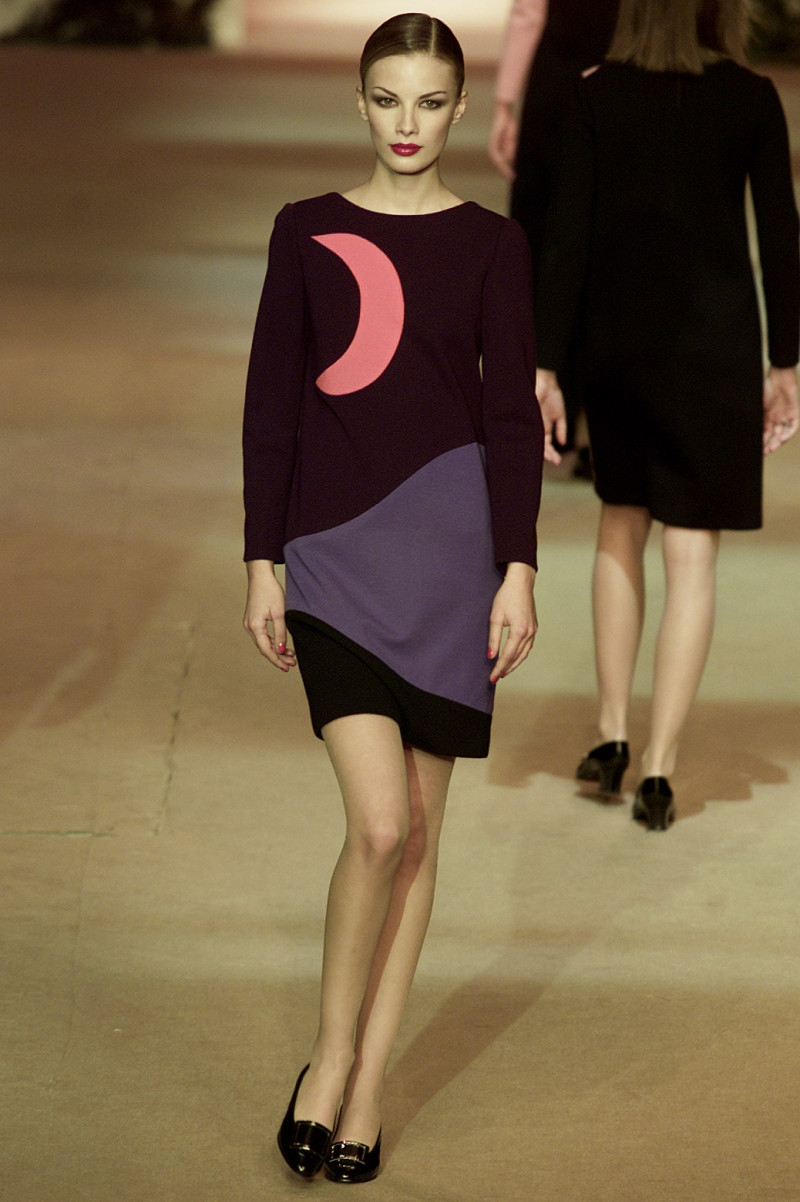 Saint Laurent fashion show for Spring/Summer 2002