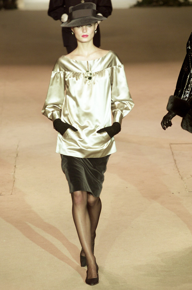 Saint Laurent fashion show for Spring/Summer 2002