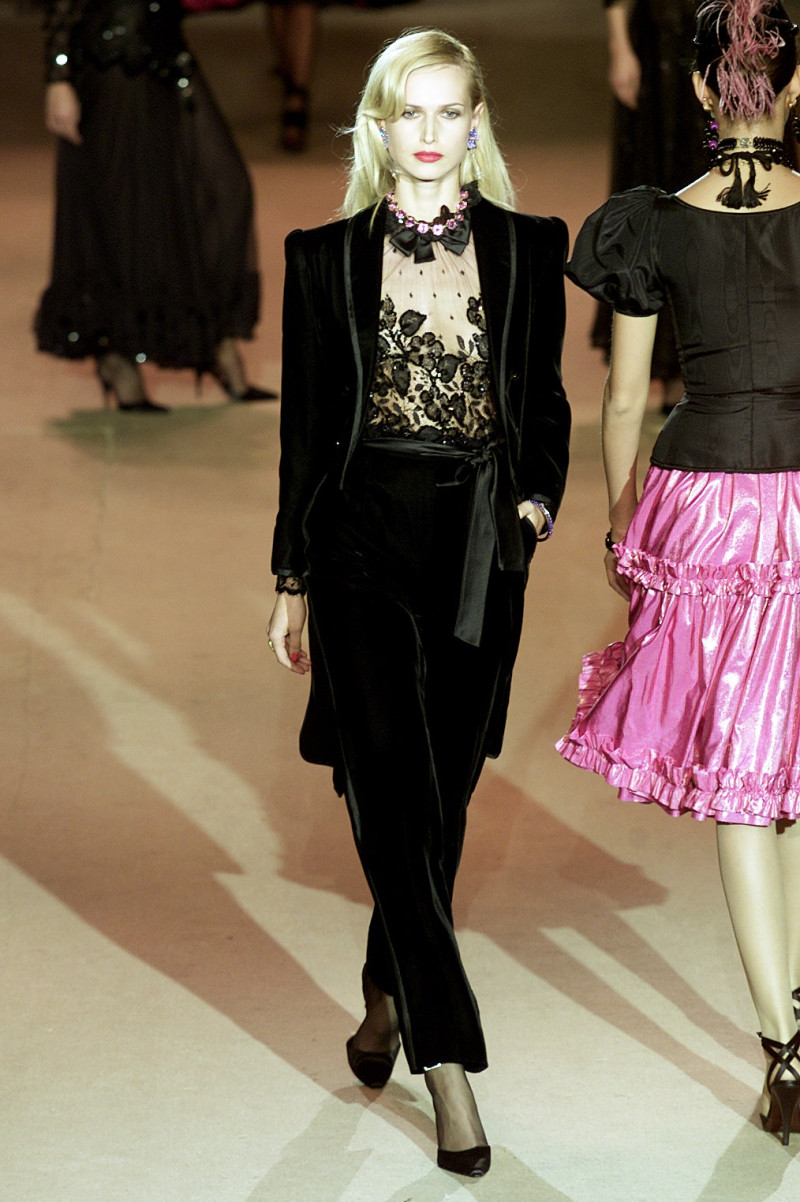 Saint Laurent fashion show for Spring/Summer 2002