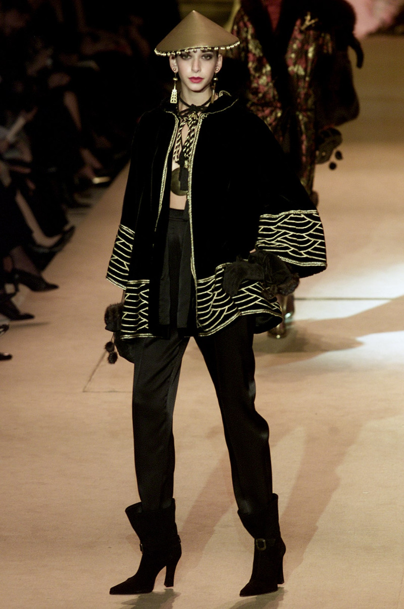 Saint Laurent fashion show for Spring/Summer 2002